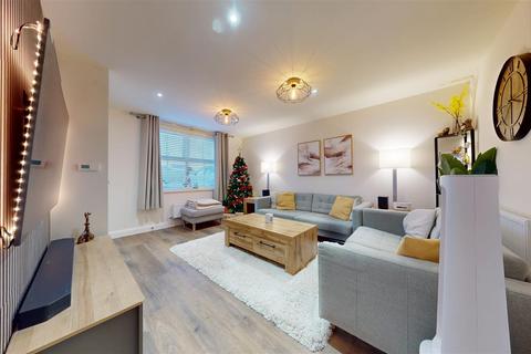 3 bedroom house for sale, Cranwell Crescent, Milton Keynes MK17