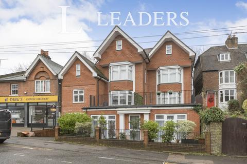 undefined, London Road, TN13