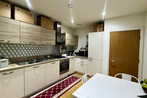 undefined, Potters Road,  Southall, UB2