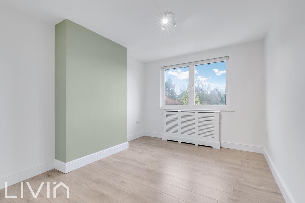 Nottingham road 27, f2  8