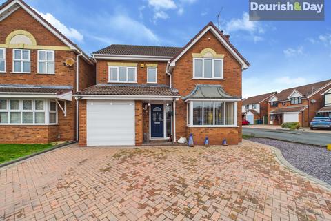 4 bedroom detached house for sale, Gunnell Close, Stafford ST16