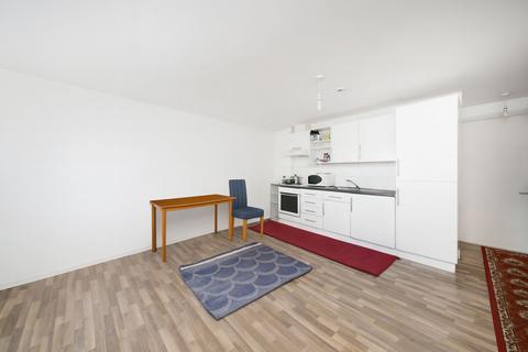 1 bedroom flat to rent - Penge Road, London, SE25
