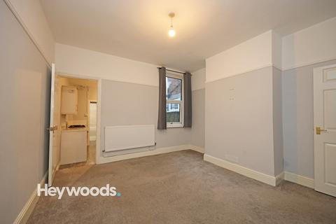 3 bedroom terraced house for sale, Kimberley Road, Newcastle-under-Lyme, Staffordshire