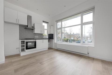 Aldrington Road, Tooting Common, London, SW16