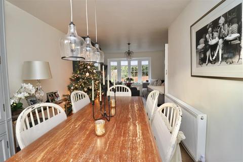 undefined, Chapel Hill, Welton, Brough
