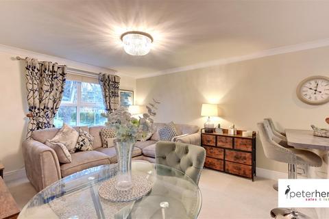 2 bedroom apartment for sale, Swan House, Gray Road, Ashbrooke, Sunderland