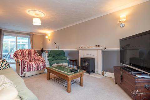 4 bedroom detached house for sale, Horestone Drive, Seaview