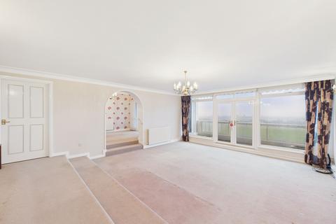 3 bedroom apartment for sale, Montagu Court, Gosforth, Newcastle upon Tyne, NE3