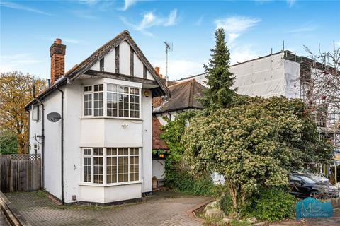 3 bedroom semi-detached house for sale, Hoodcote Gardens, London, N21
