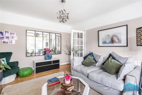 3 bedroom semi-detached house for sale, Hoodcote Gardens, London, N21