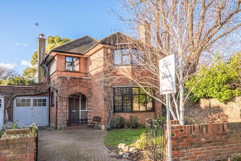 undefined, St Margarets Drive, St Margarets