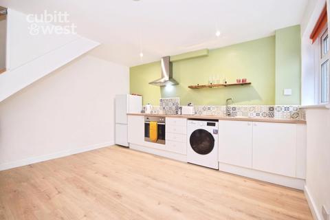 undefined, Mitchelldean, Peacehaven, BN10