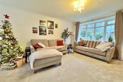 4 bedroom detached house for sale, Cornwell Close, Wilmslow