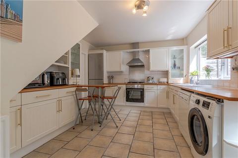 3 bedroom semi-detached house for sale, Kirkwood Way, Leeds, West Yorkshire, LS16