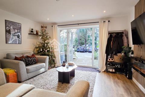 undefined, Queens Park Avenue, Bournemouth BH8