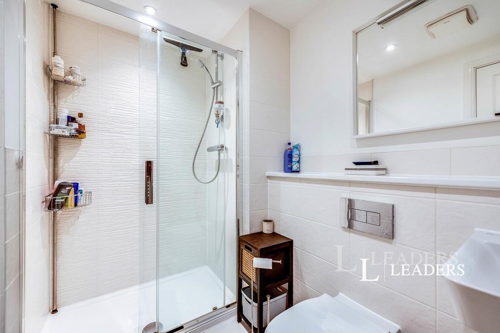 Ensuite