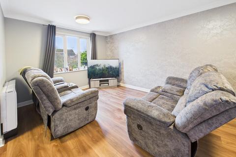 undefined, 2 Bed First Floor Flat, Neptune Drive, Bridlington, YO16 4EF