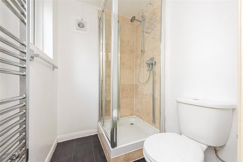 1 bedroom apartment to rent, Aldrington Road, Tooting Common, London, SW16