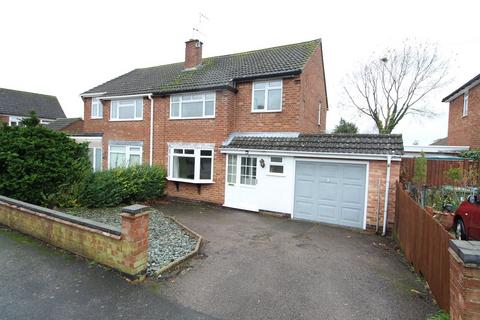 3 bedroom semi-detached house for sale, Kings Way, Lutterworth LE17