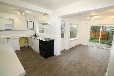 3 bedroom semi-detached house for sale, Kings Way, Lutterworth LE17