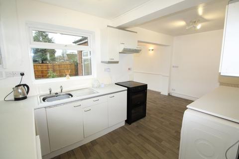 3 bedroom semi-detached house for sale, Kings Way, Lutterworth LE17