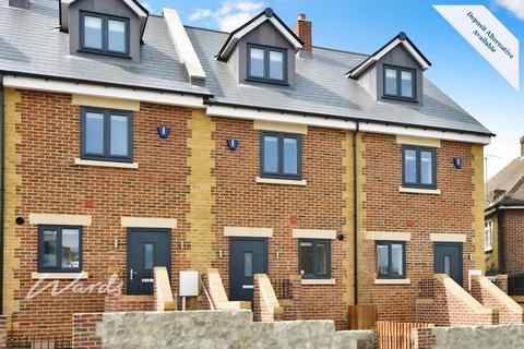 3 bedroom townhouse to rent, Loose Road Maidstone ME15