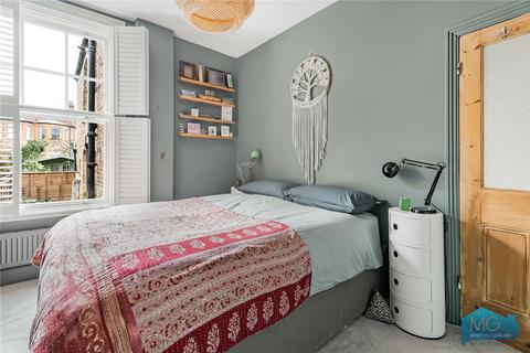 undefined, Nightingale Lane, London, N8
