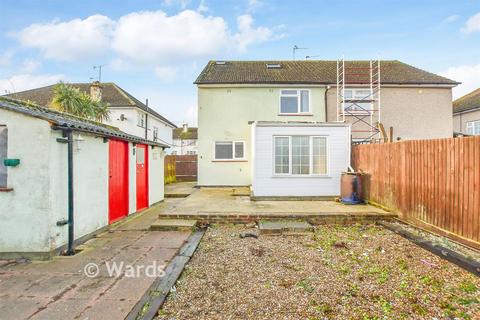 4 bedroom semi-detached house for sale, Gloucester Road, Maidstone, Kent