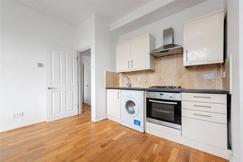 1 bedroom apartment to rent, Aldrington Road, Tooting Common, London, SW16