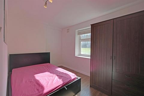 undefined, Bedford Place, Croydon, Croydon