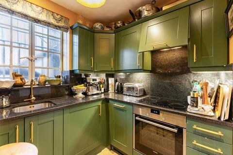 1 bedroom apartment for sale, Chelsea Manor Gardens, London, SW3