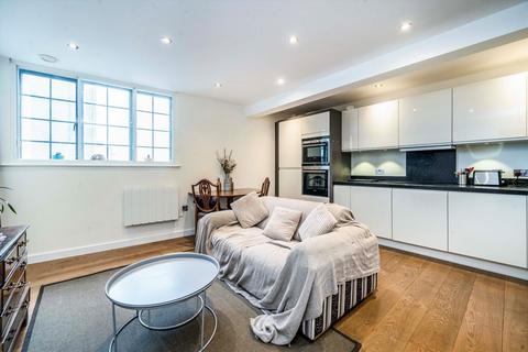 1 bedroom flat to rent, The Broadway, London W5