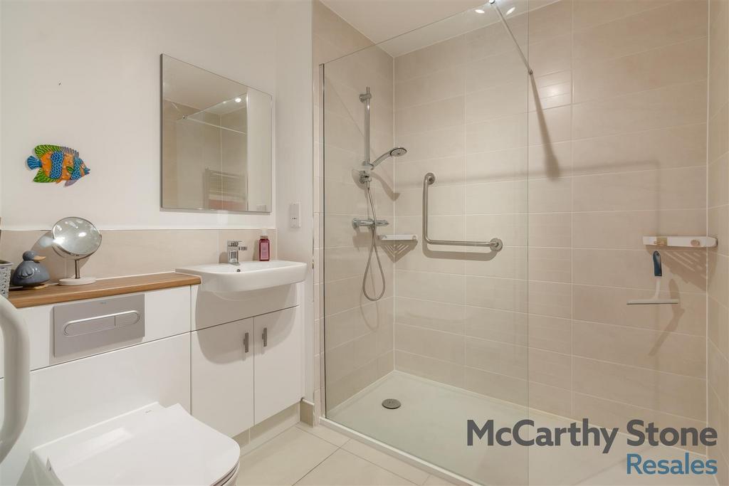 8673563-interior12.jpg