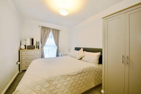 2 bedroom flat for sale, Grant Road, Harrow