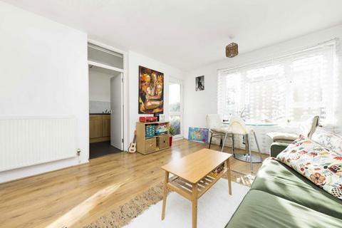 1 bedroom flat to rent, Amhurst Road, London E8