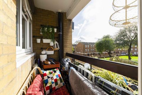 1 bedroom flat to rent, Amhurst Road, London E8