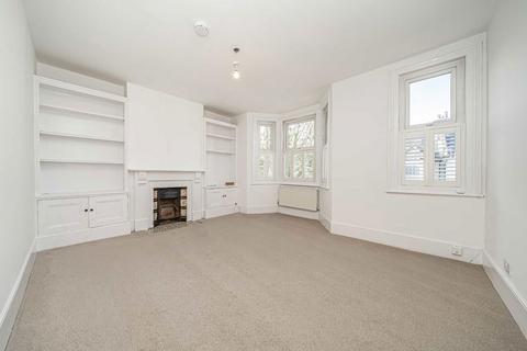 2 bedroom flat to rent, College Road, London NW10