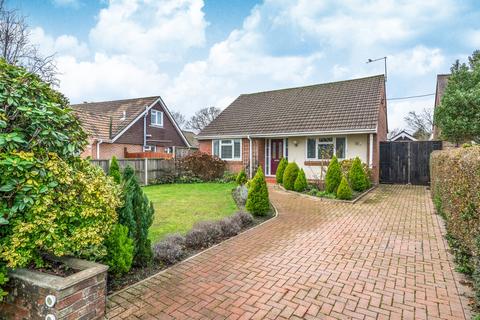 2 bedroom bungalow for sale, Rownhams Lane, North Baddesley, Southampton, Hampshire, SO52