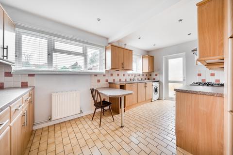 2 bedroom bungalow for sale, Rownhams Lane, North Baddesley, Southampton, Hampshire, SO52