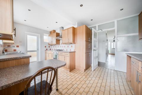 2 bedroom bungalow for sale, Rownhams Lane, North Baddesley, Southampton, Hampshire, SO52