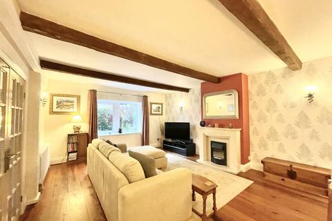 4 bedroom character property for sale, Grimescar Road, Huddersfield, HD2