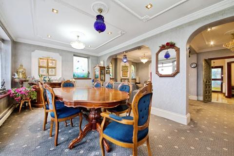 undefined, Woodhill Crescent, Harrow