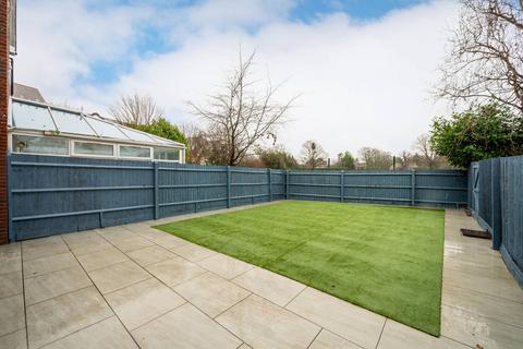 4 bedroom terraced house for sale, Benjamin Lane, Wexham & Fulmer, Slough, SL3