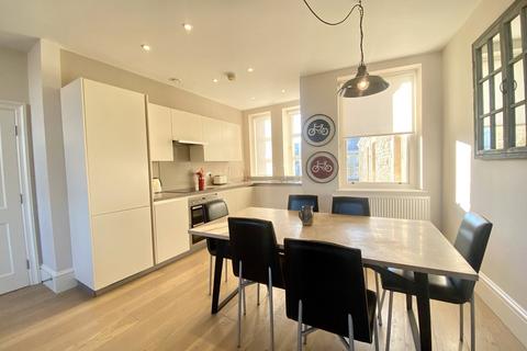 2 bedroom apartment for sale, Guinea Street, Somerset BS1