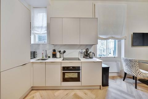Studio to rent, Penywern Road, Earls Court, London, SW5