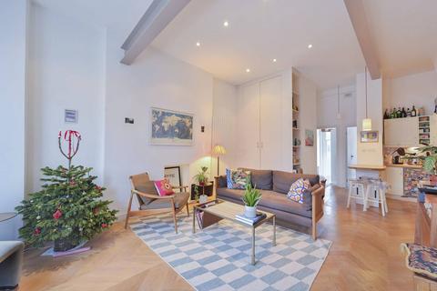 2 bedroom flat for sale, St Charles Square, North Kensington, London, W10