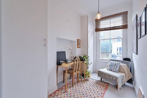 2 bedroom flat for sale, St Charles Square, North Kensington, London, W10