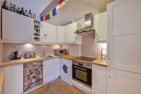 2 bedroom flat for sale, St Charles Square, North Kensington, London, W10