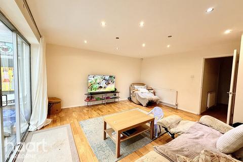 3 bedroom link detached house to rent, St Peters Road, Harborne