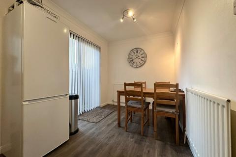 3 bedroom house to rent, Hazel Road, Southampton SO19